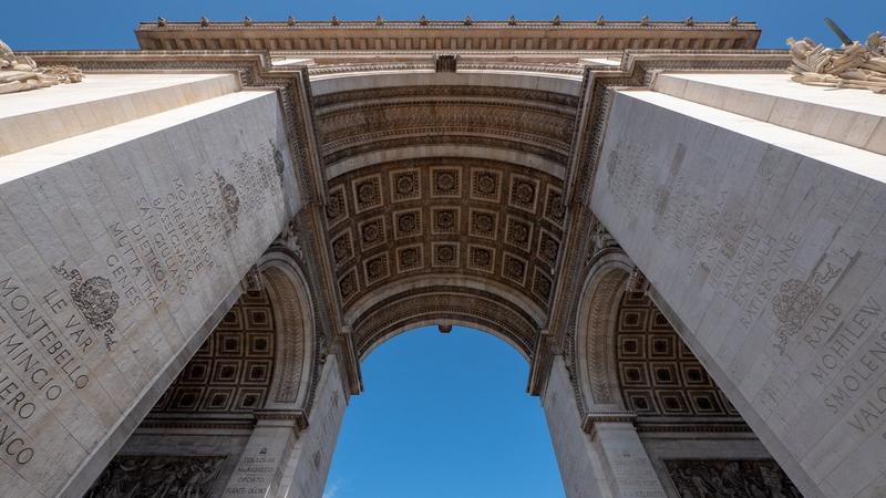 Łuk triumfalny w Paryżu