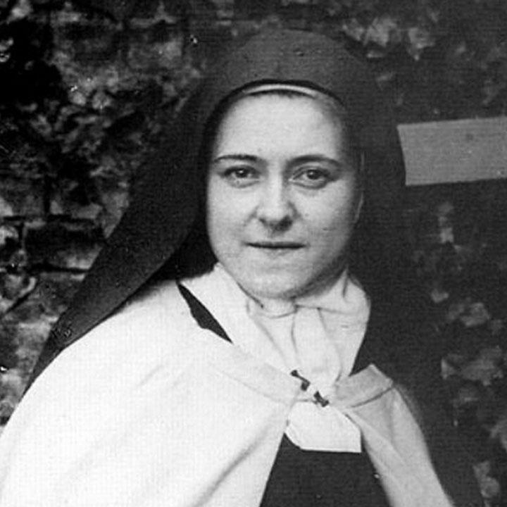 Ciekawe fakty o św. Teresie od Dzieciątka Jezus, które zaskoczą każdego