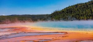 Zaskakujące ciekawostki o Yellowstone, które musisz poznać