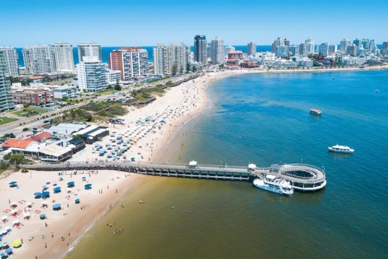 Odkryj niezwykłe ciekawostki o Urugwaju, które zaskoczą każdego podróżnika