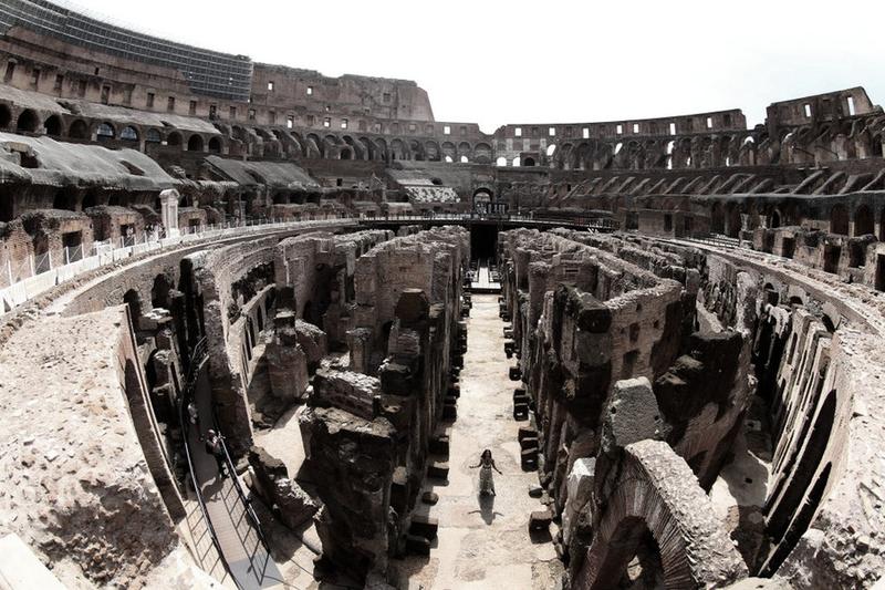 Historia Koloseum